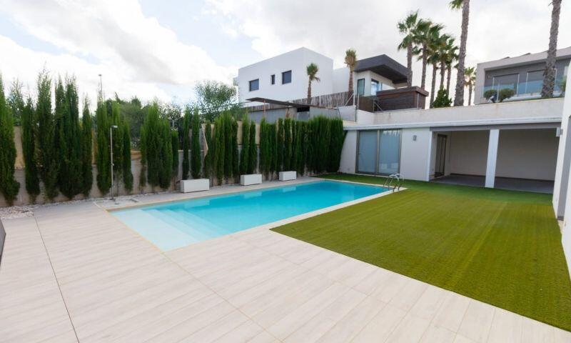 Villa Te koop in Benijófar, Alicante