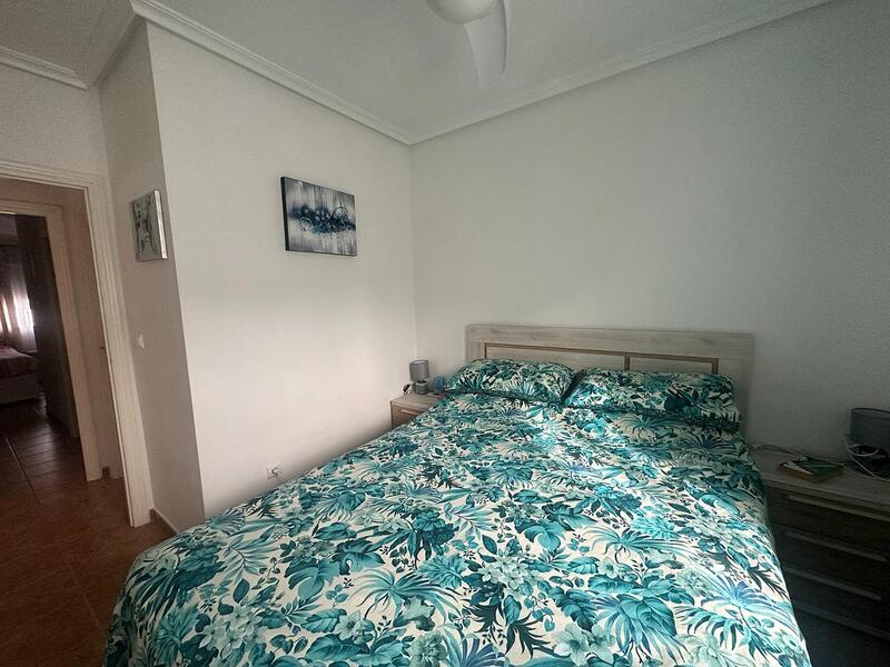 2 Schlafzimmer Stadthaus zu verkaufen