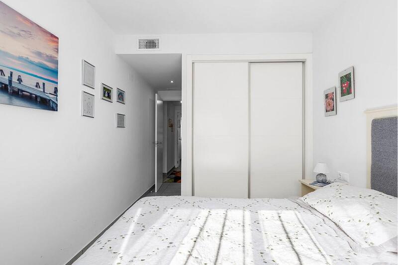 2 Schlafzimmer Stadthaus zu verkaufen