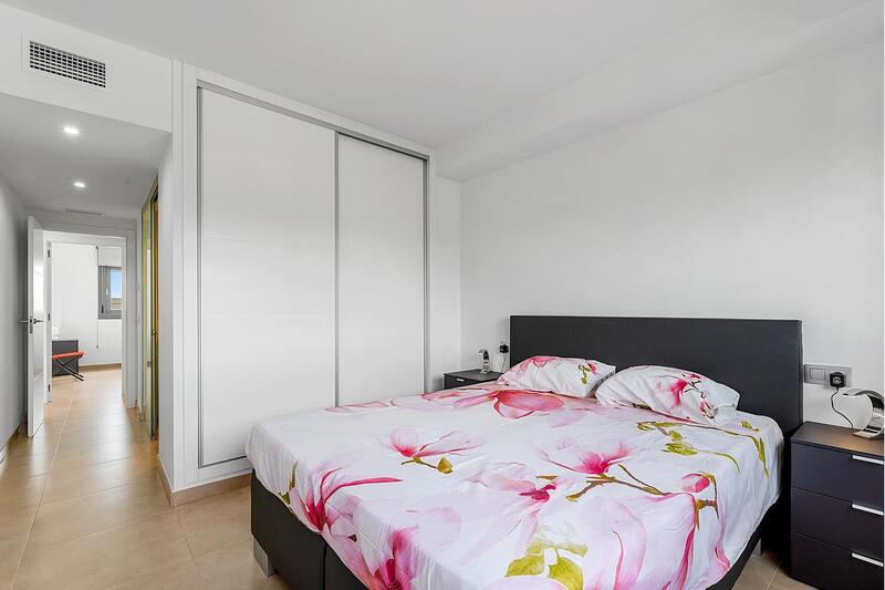 2 slaapkamer Appartement Te koop