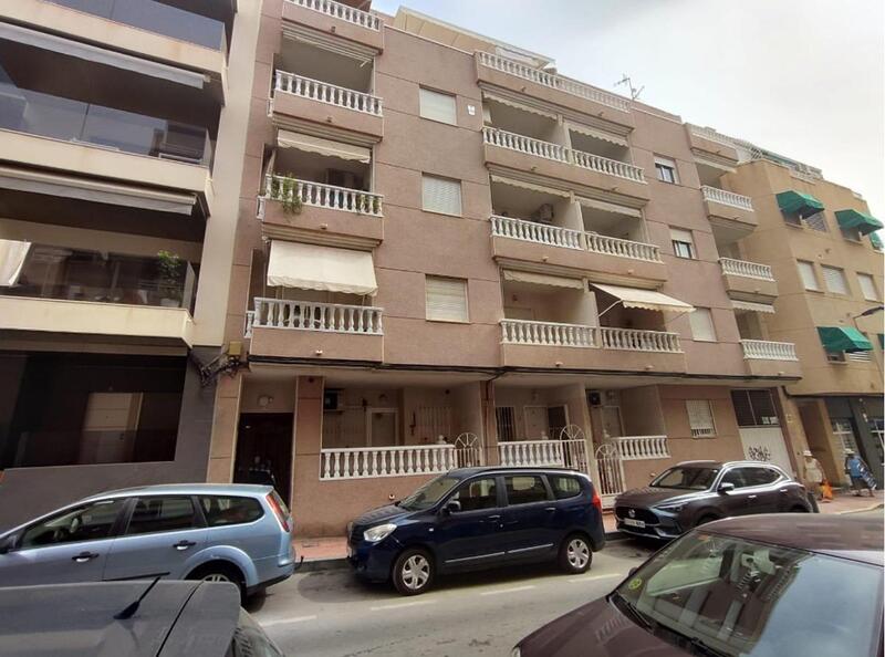 Appartement zu verkaufen in Torrevieja, Alicante