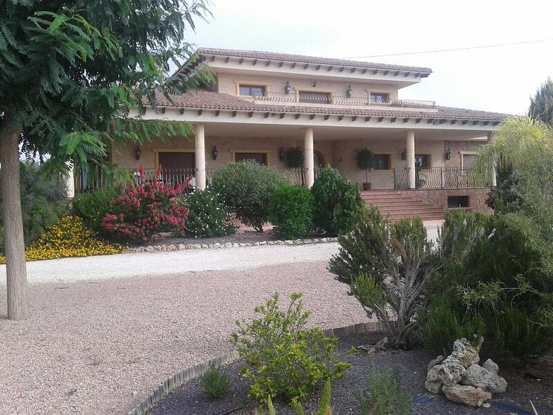 7 Cuarto Villa en venta