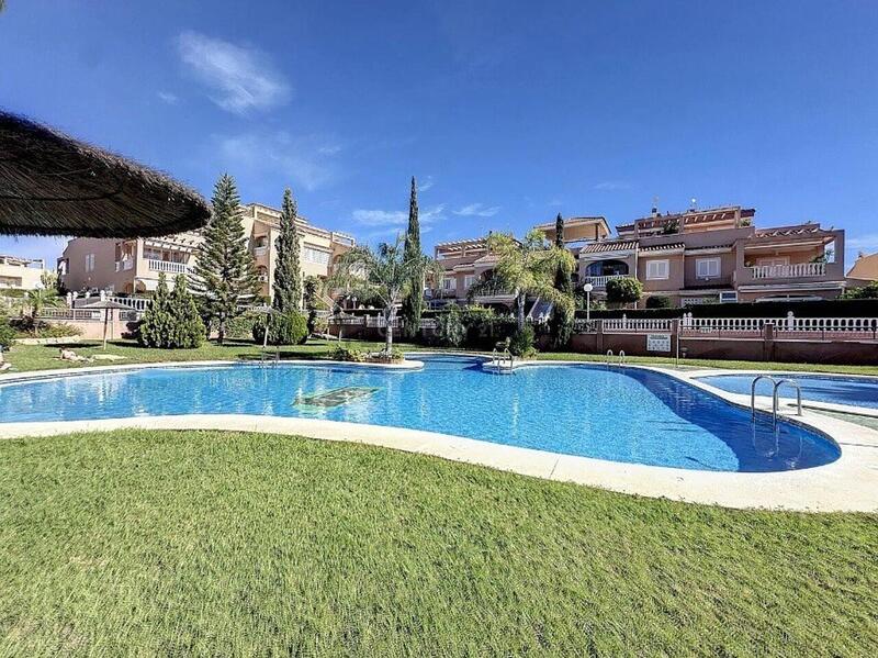 Townhouse for sale in Playa Flamenca, Alicante