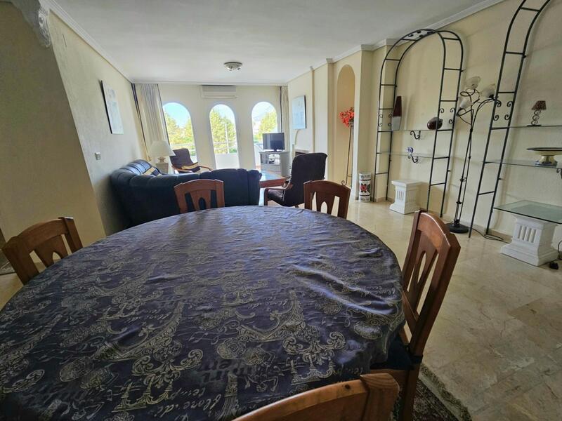 3 slaapkamer Appartement Te koop