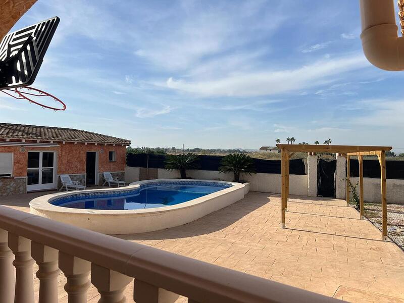 3 Cuarto Villa en venta