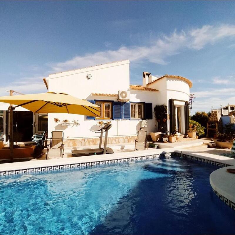 Villa till salu i Orihuela Costa, Alicante