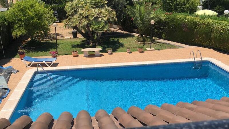 5 bedroom Villa for sale