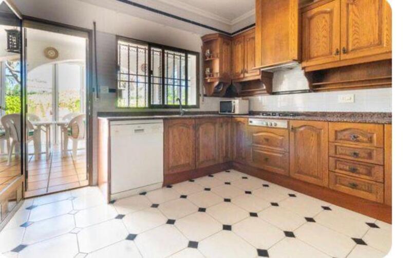 5 chambre Villa à vendre