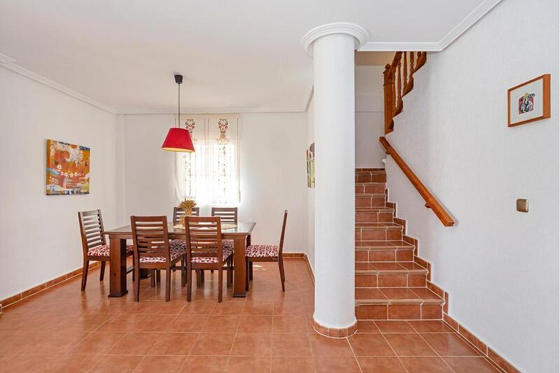 4 Cuarto Villa en venta