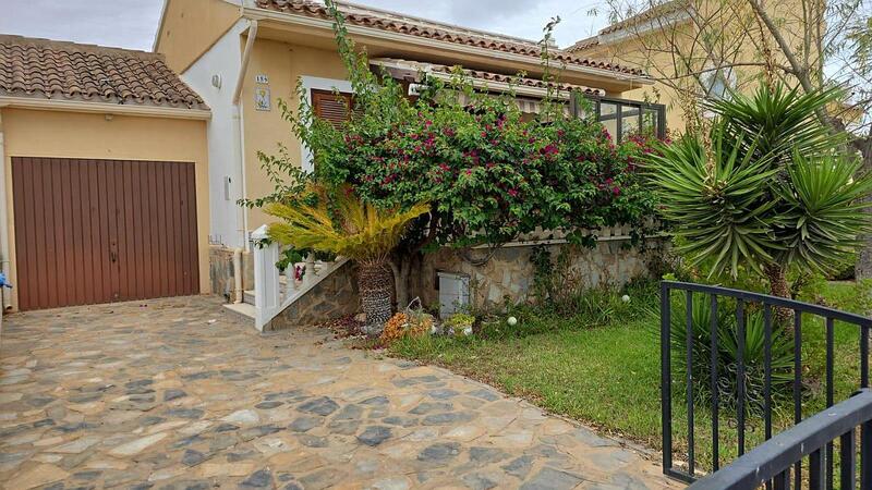 Villa à vendre dans Orihuela Costa, Alicante