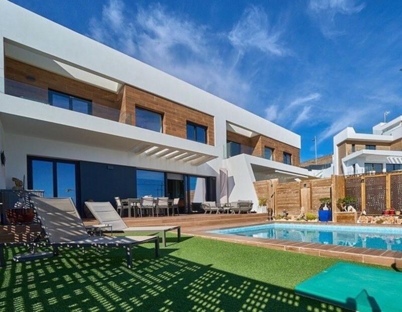 Villa til salg i Finestrat, Alicante