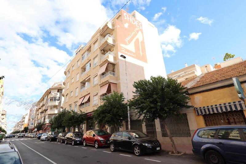 Apartment for sale in Torrevieja, Alicante