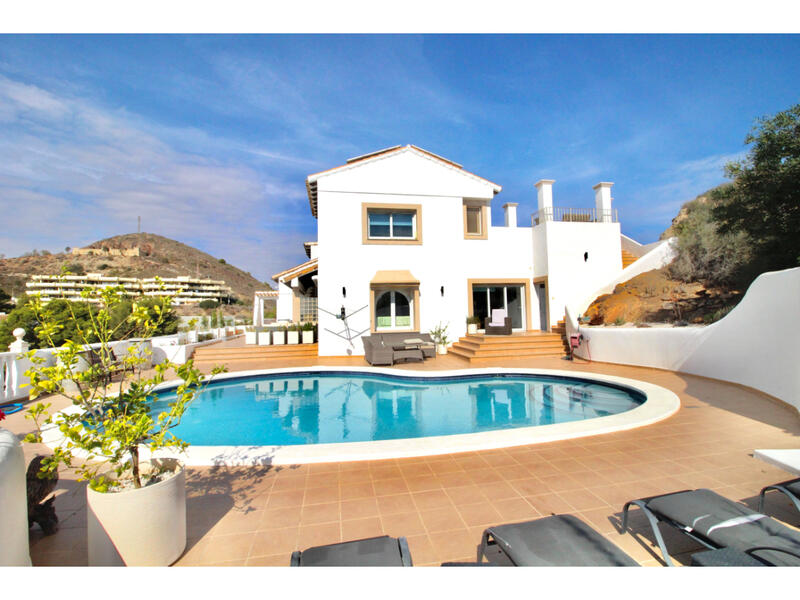 4 bedroom Villa for sale