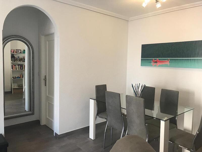 2 slaapkamer Appartement Te koop