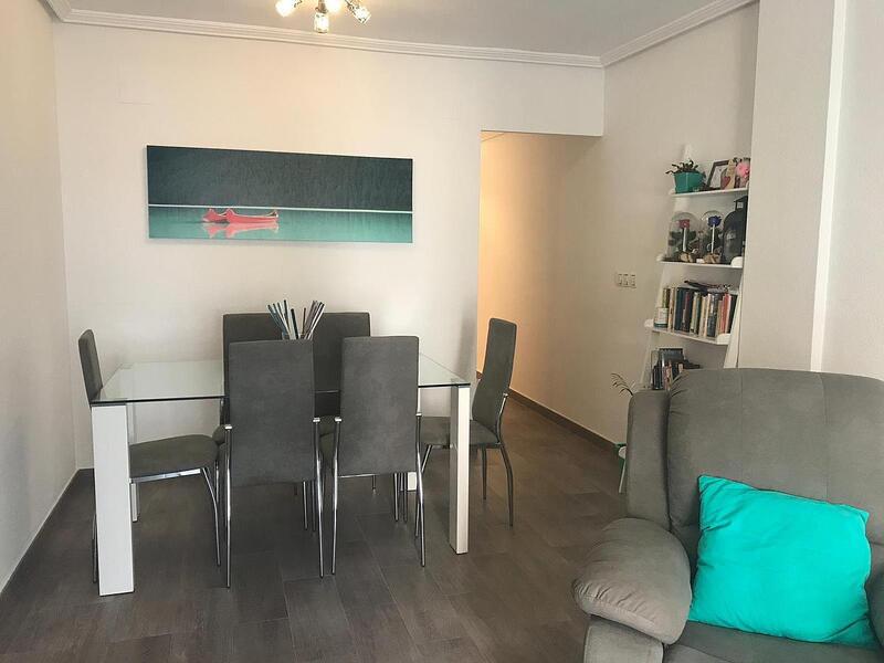 2 slaapkamer Appartement Te koop