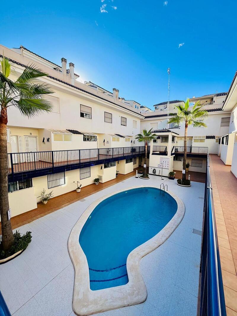 Appartement zu verkaufen in Torrevieja, Alicante