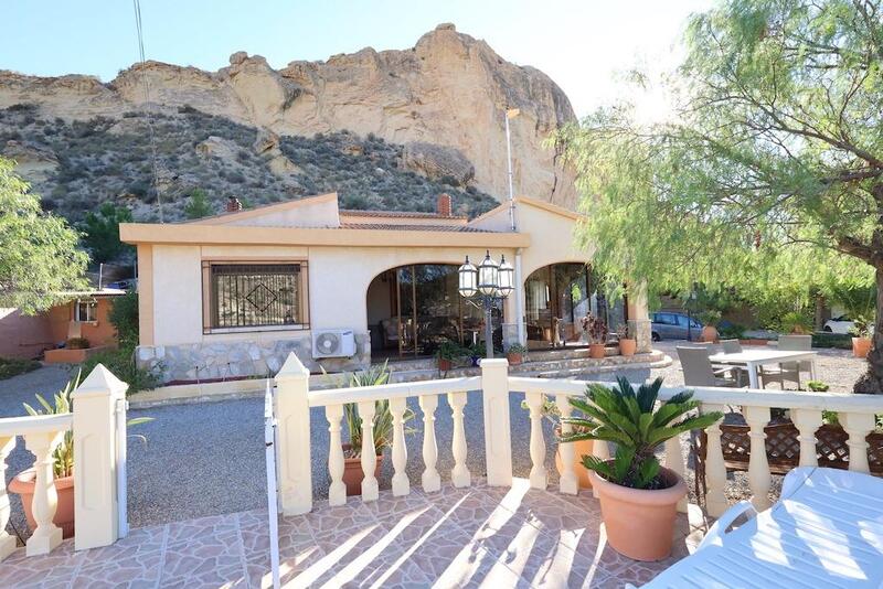 Villa à vendre dans Crevillente, Alicante