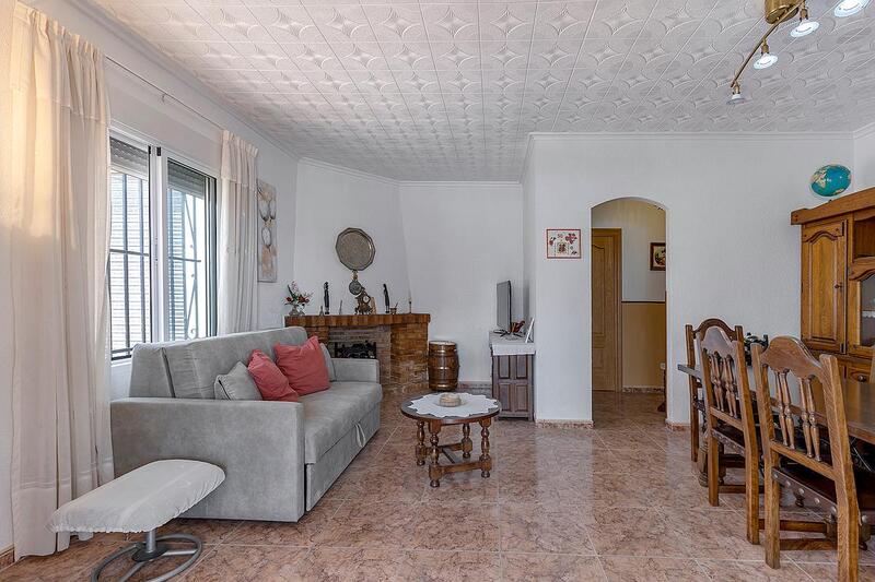 2 Cuarto Villa en venta