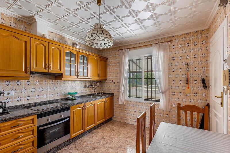 2 Cuarto Villa en venta