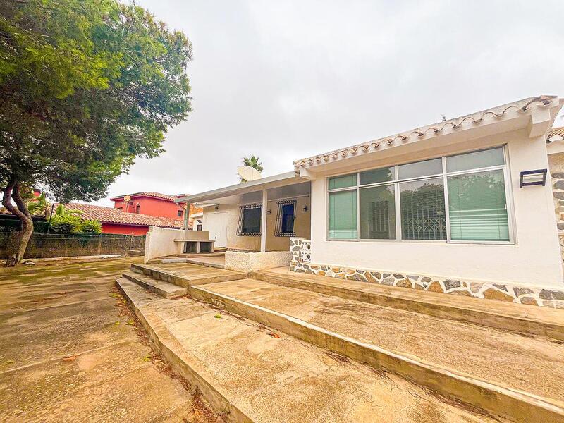 3 Cuarto Villa en venta