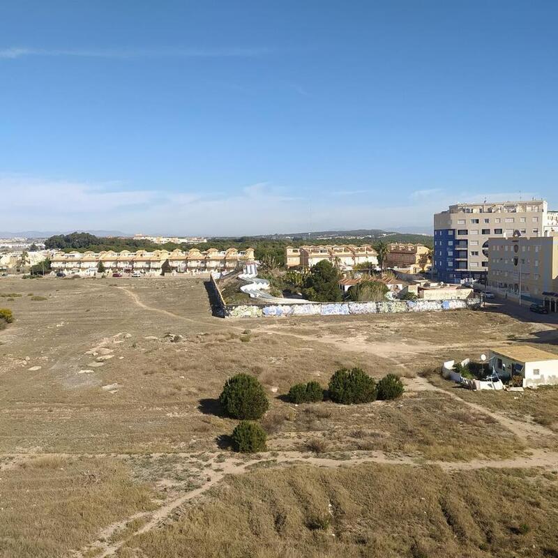 Appartement zu verkaufen in Torrevieja, Alicante