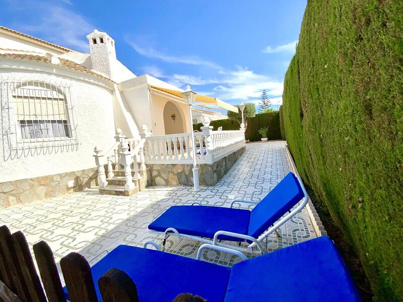 6 bedroom Villa for sale