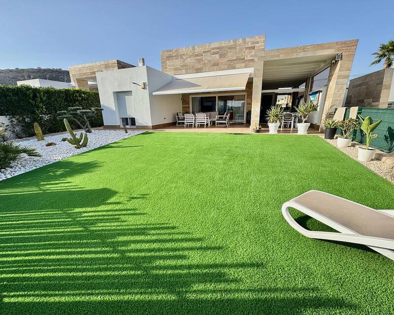 Villa à vendre dans Algorfa, Alicante