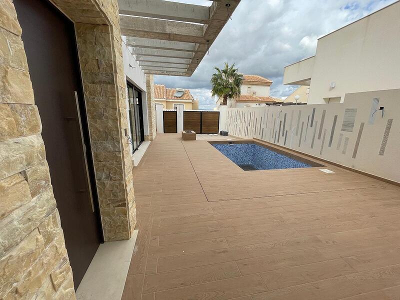 3 bedroom Villa for sale