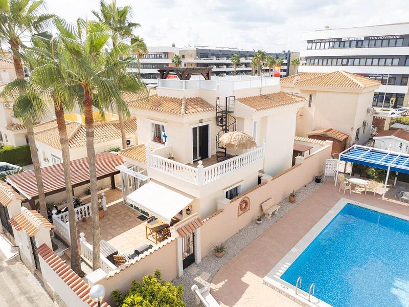 Villa for sale in Orihuela Costa, Alicante