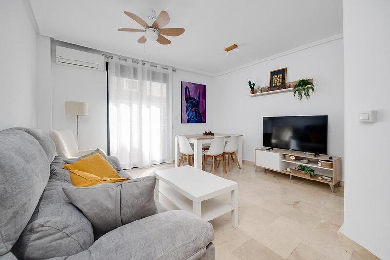 Apartment for sale in Torrevieja, Alicante