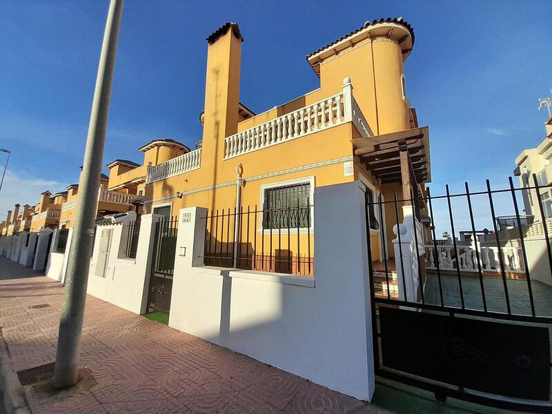 Townhouse for sale in Ciudad Quesada, Alicante