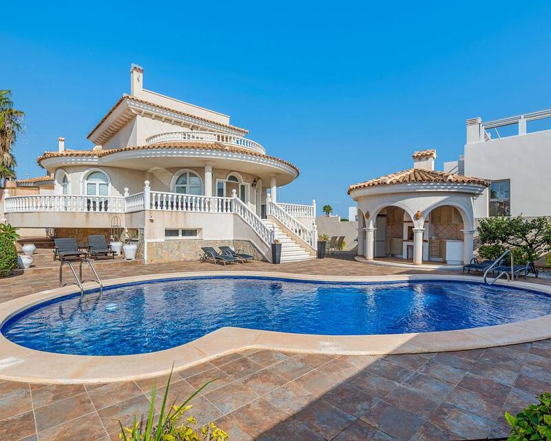 Villa till salu i Ciudad Quesada, Alicante