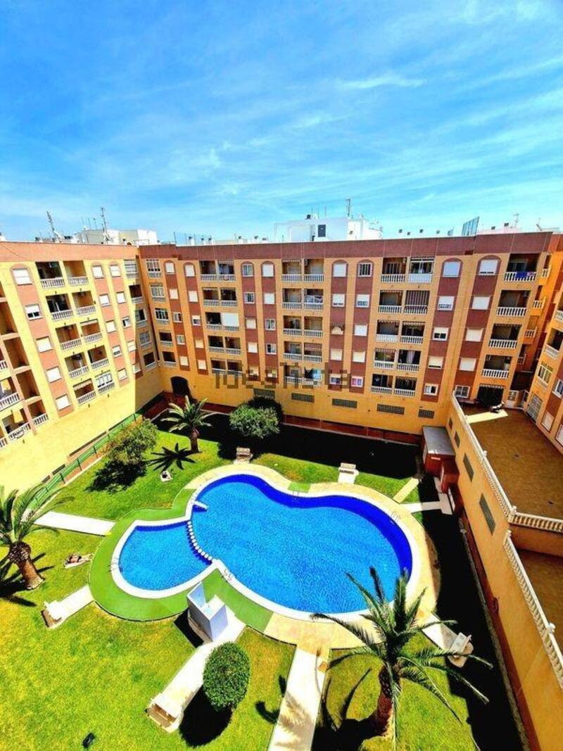 Apartment for sale in Torrevieja, Alicante