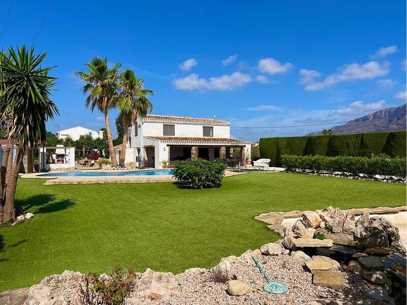 Villa for sale in Javea, Alicante