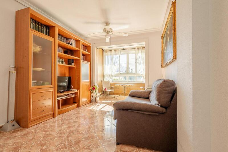 Apartamento en venta en Torrevieja, Alicante