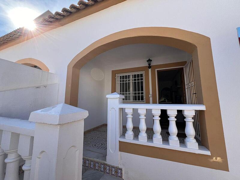 Townhouse for sale in Torrevieja, Alicante