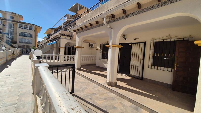 Townhouse for sale in La Mata, Alicante