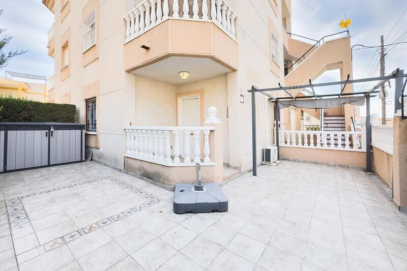 Apartment for sale in Torrevieja, Alicante