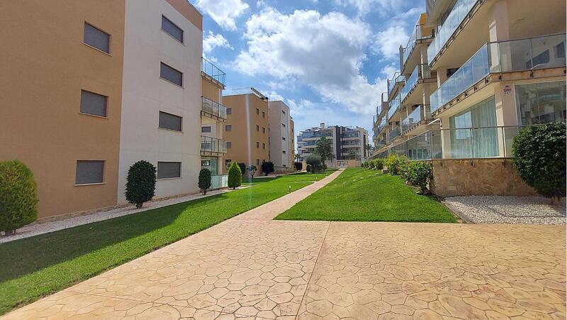 3 bedroom Apartment for sale