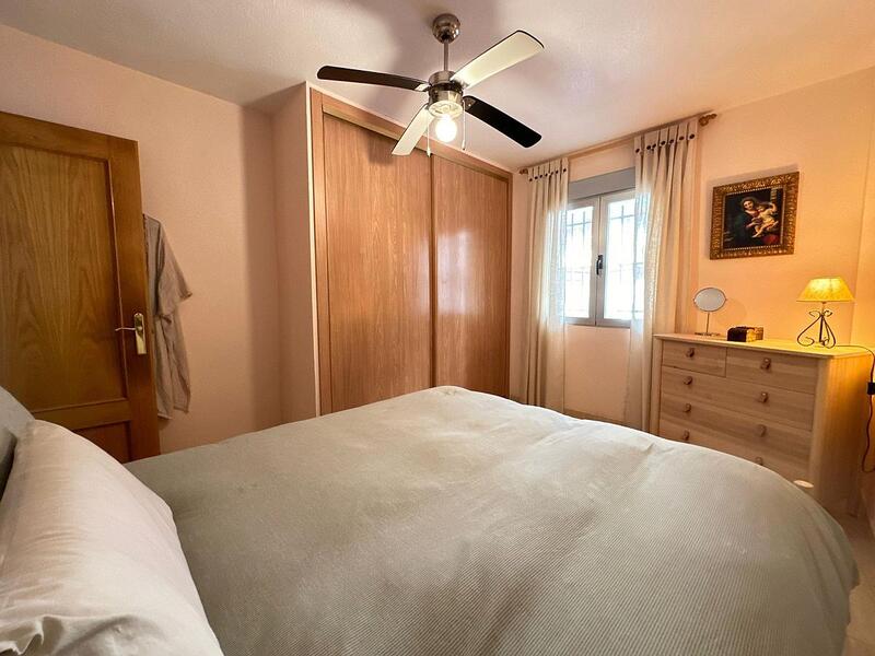 2 slaapkamer Appartement Te koop