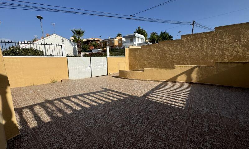 2 Cuarto Villa en venta