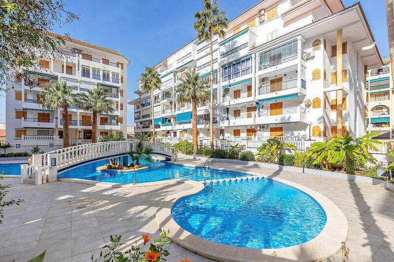 Appartement zu verkaufen in Torrevieja, Alicante