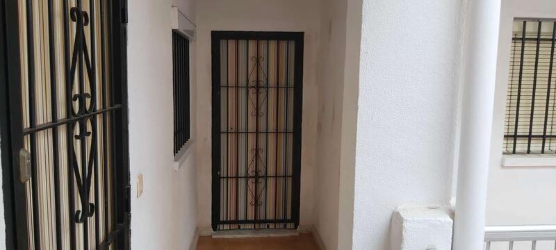 1 slaapkamer Appartement Te koop