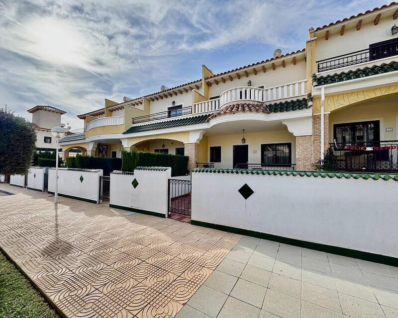 Villa til salg i Ciudad Quesada, Alicante