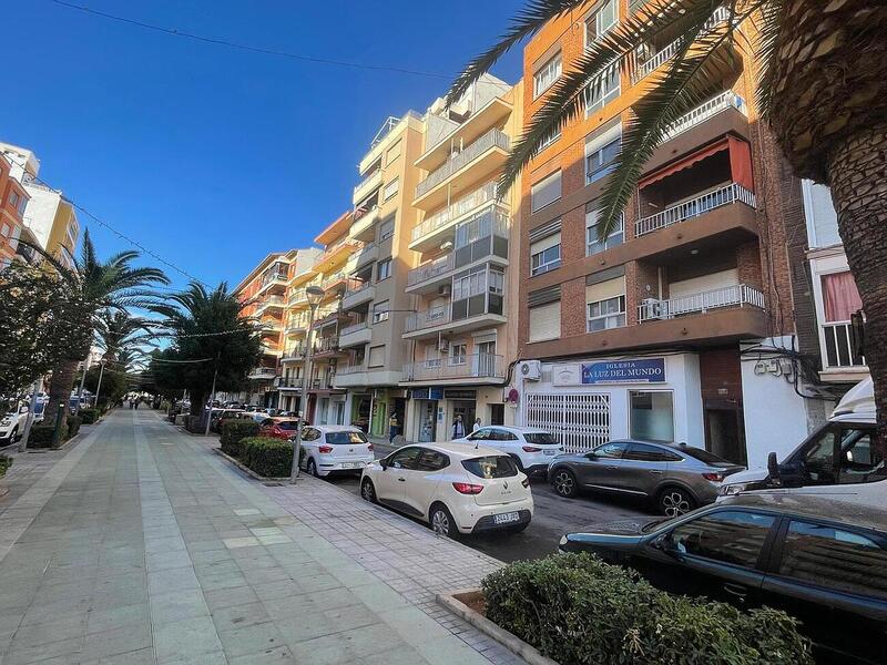 Apartment for sale in Denia, Alicante