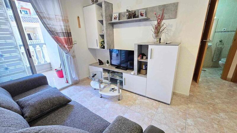 Apartamento en venta en Torrevieja, Alicante