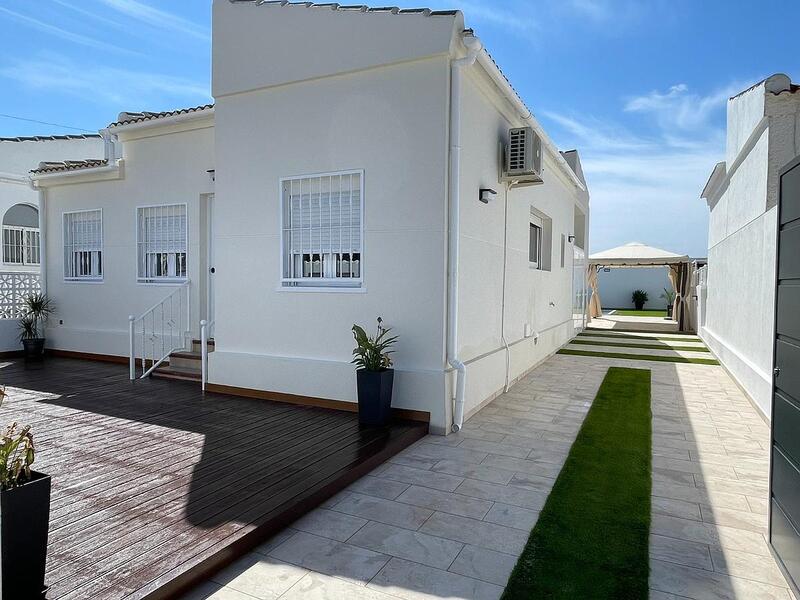 3 Cuarto Villa en venta