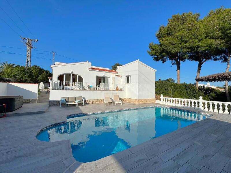 Villa for sale in Javea, Alicante