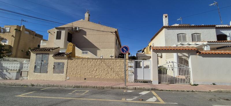 Apartamento en venta en Torrevieja, Alicante