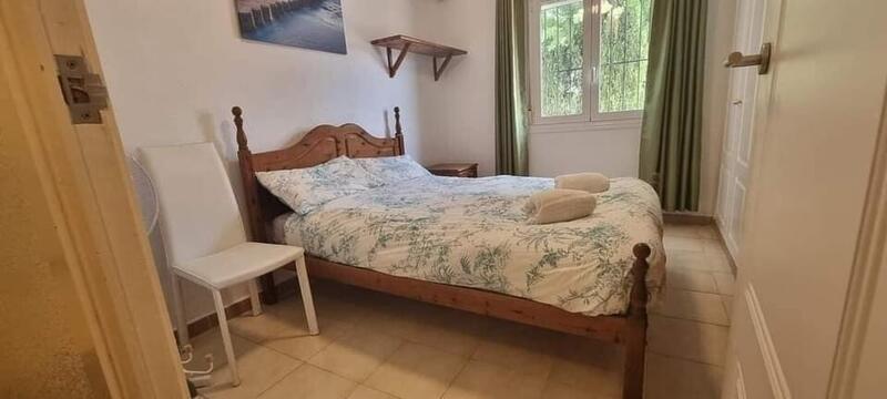 4 Cuarto Villa en venta